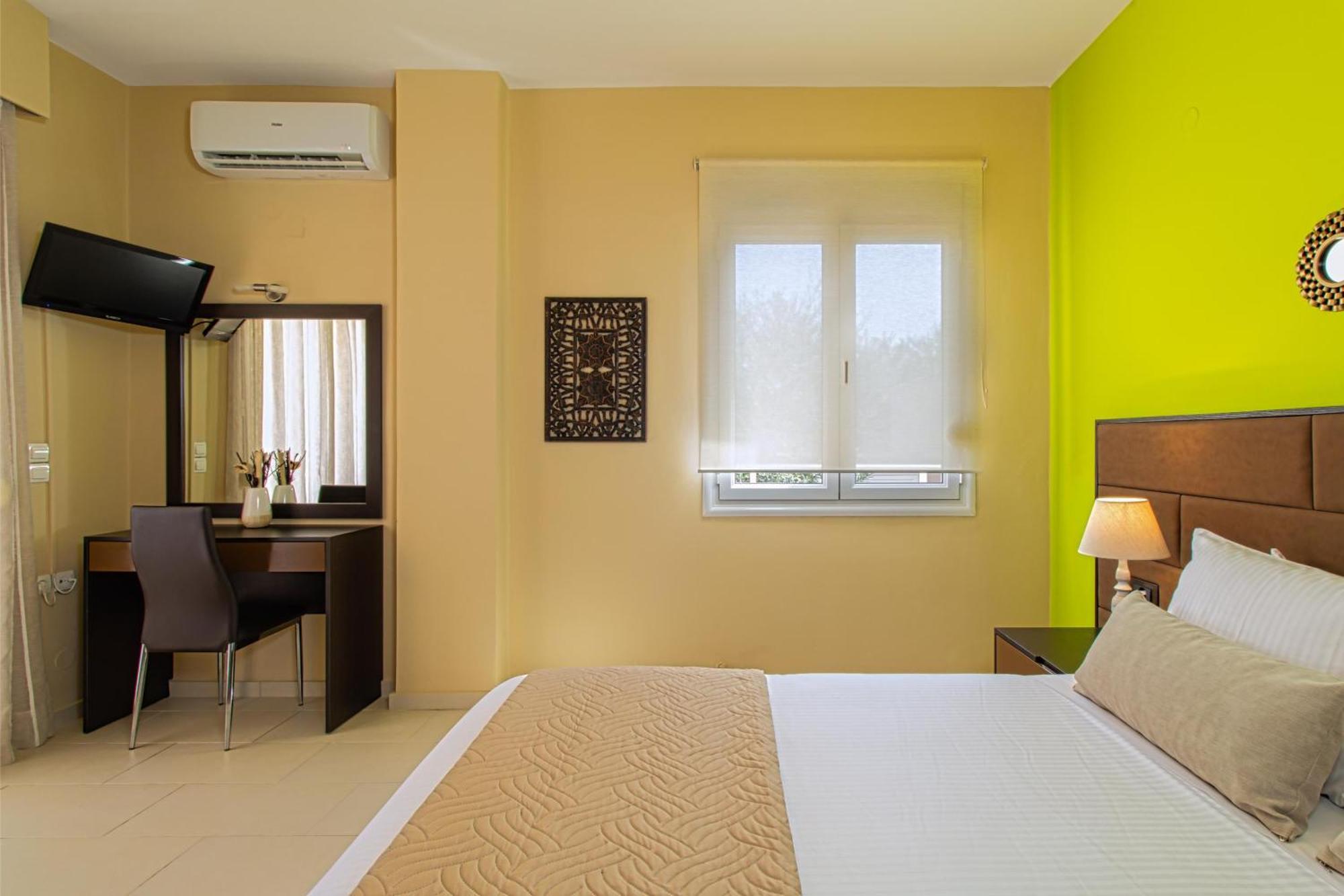 Theo Villas With Sea View Marathokefala Room photo